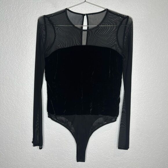 NWT Cinq a Sept Black Velvet/Mesh Bodysuit Small - Picture 2 of 13